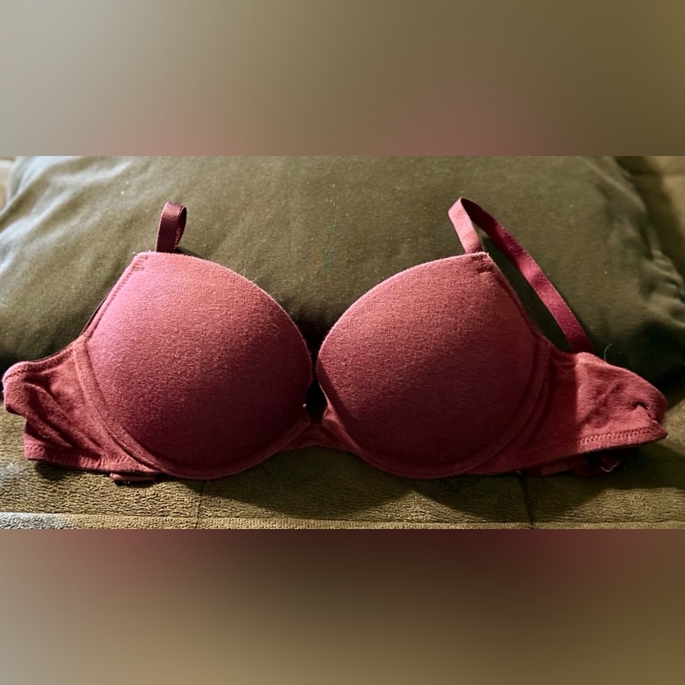 4/$40 La Senza Underwire Push Up Bra Size 32C